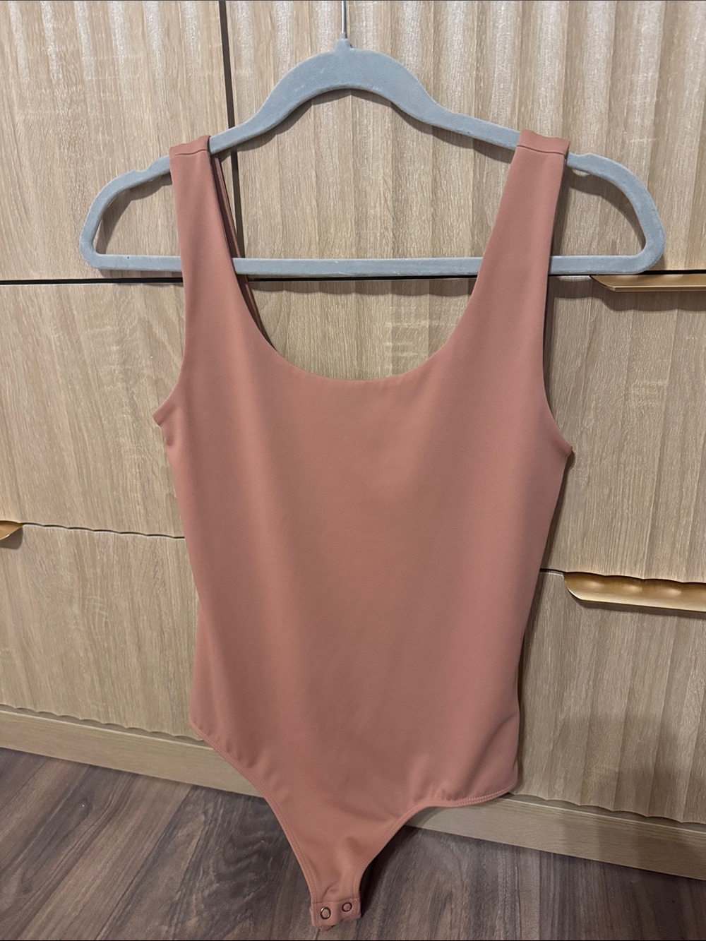 Express Rose Clay Scoop Neck Bodysuit